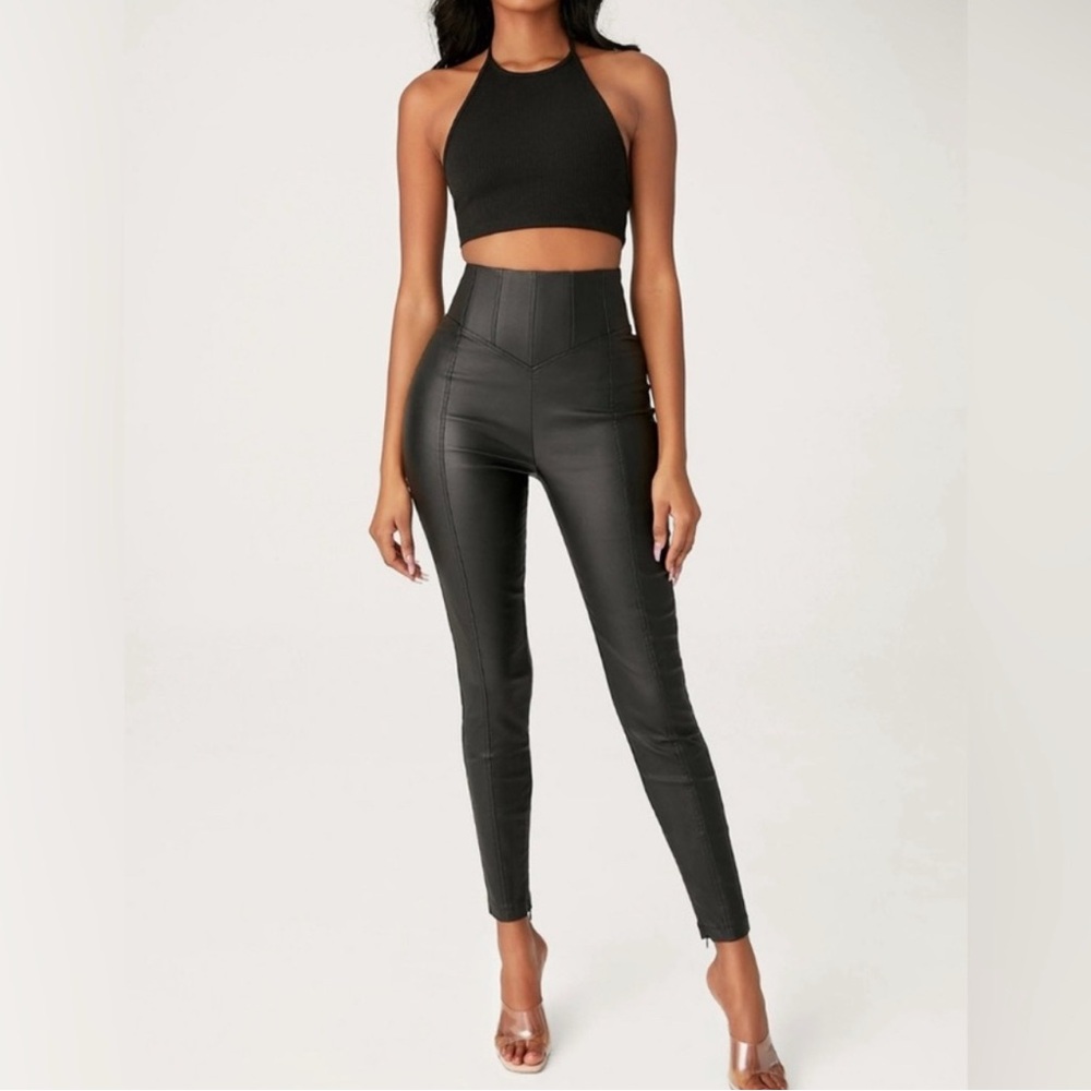 NWT Meshki Zima Leatherette Corsetted High
Waisted Pants - Size Small